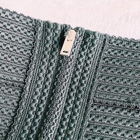 NEW! Zara Black High Waisted Zipper Pencil Skirt - Picture 9 of 16